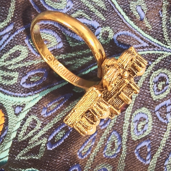 ✨ Sarah Coventry | Adjustable gold tone ring - Picture 3 of 4